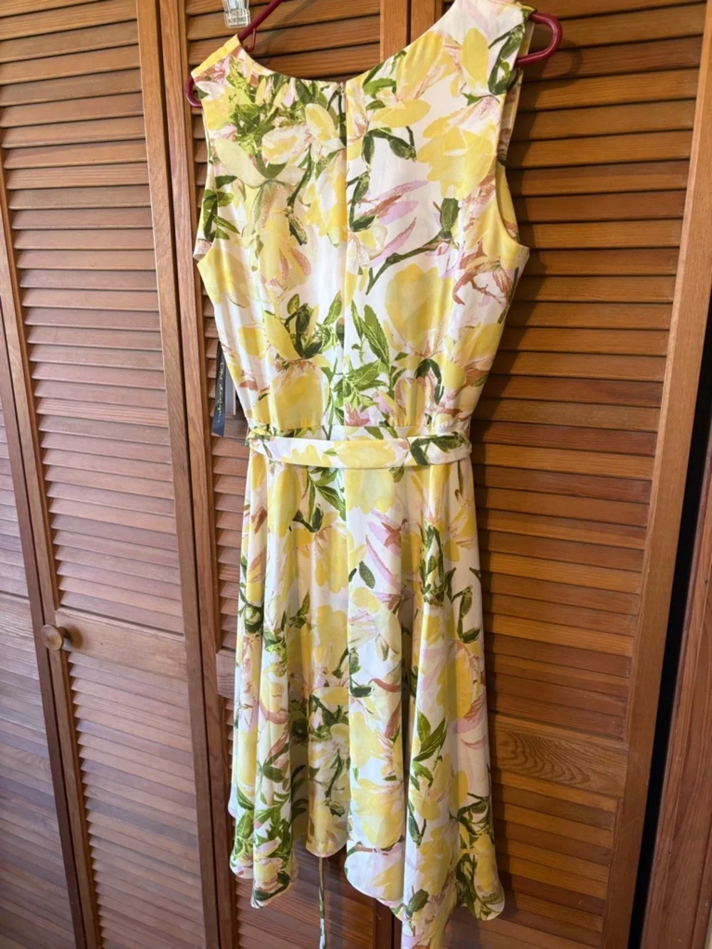 Yellow Floral Sleeveless Wrap Dress by - Picture 2 of 5